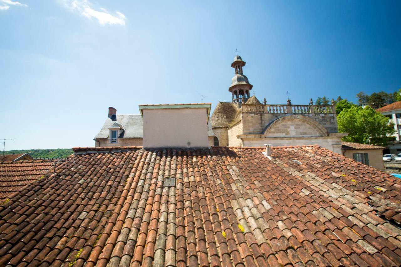 Appart'Hotel Les Fleurines By Urban Style Villefranche-de-Rouergue Exterior foto
